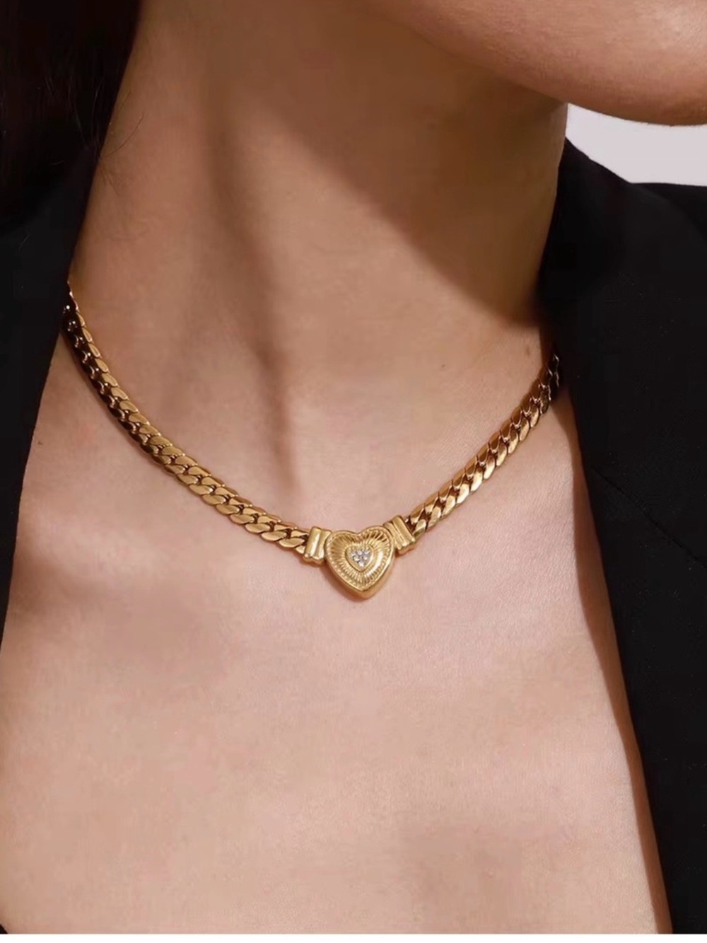 18K Gold Plated Heart Necklace - Picture 7 of 10